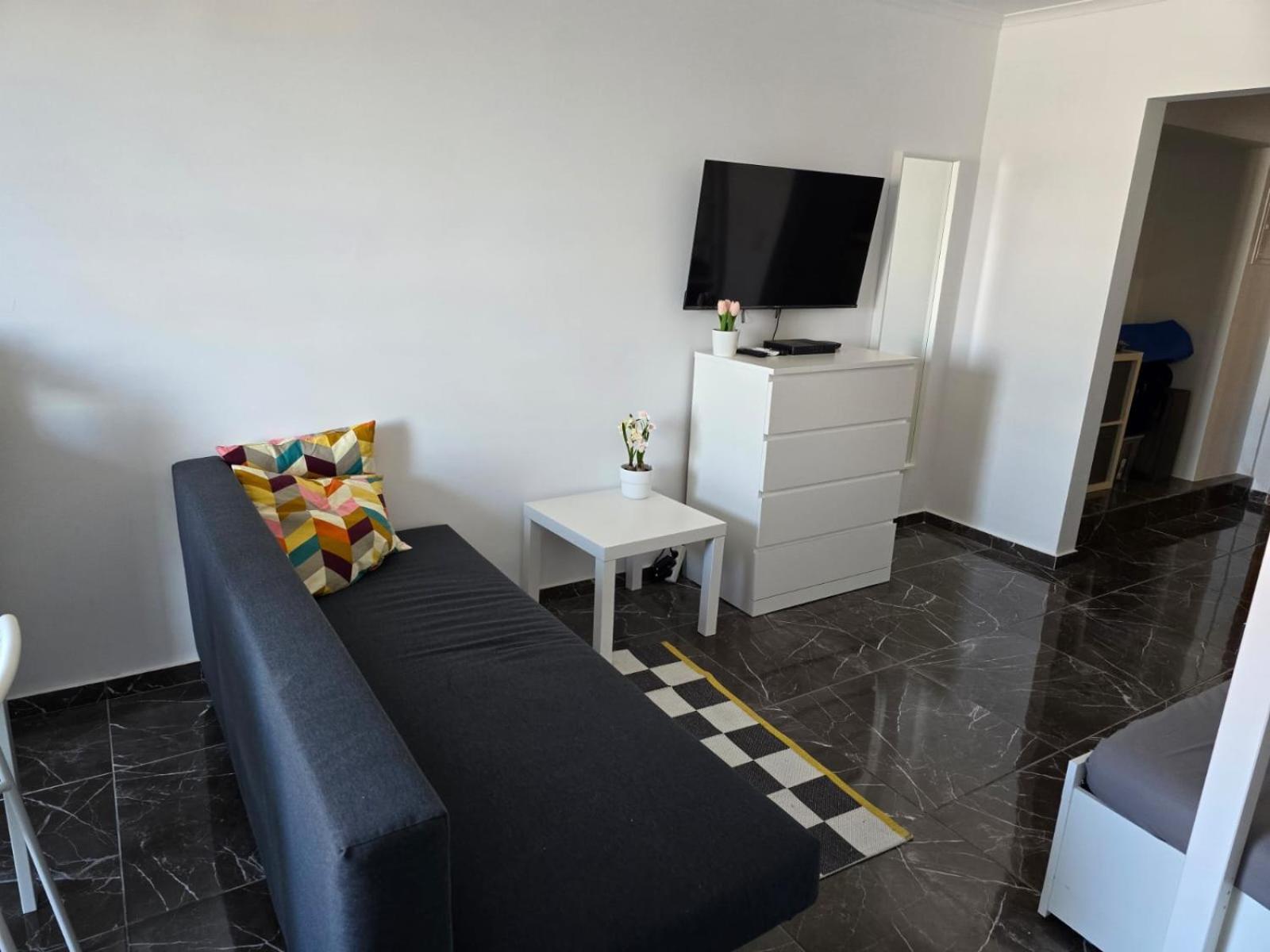 Studio Rua Dos Bares Em 阿尔布费拉 外观 照片
