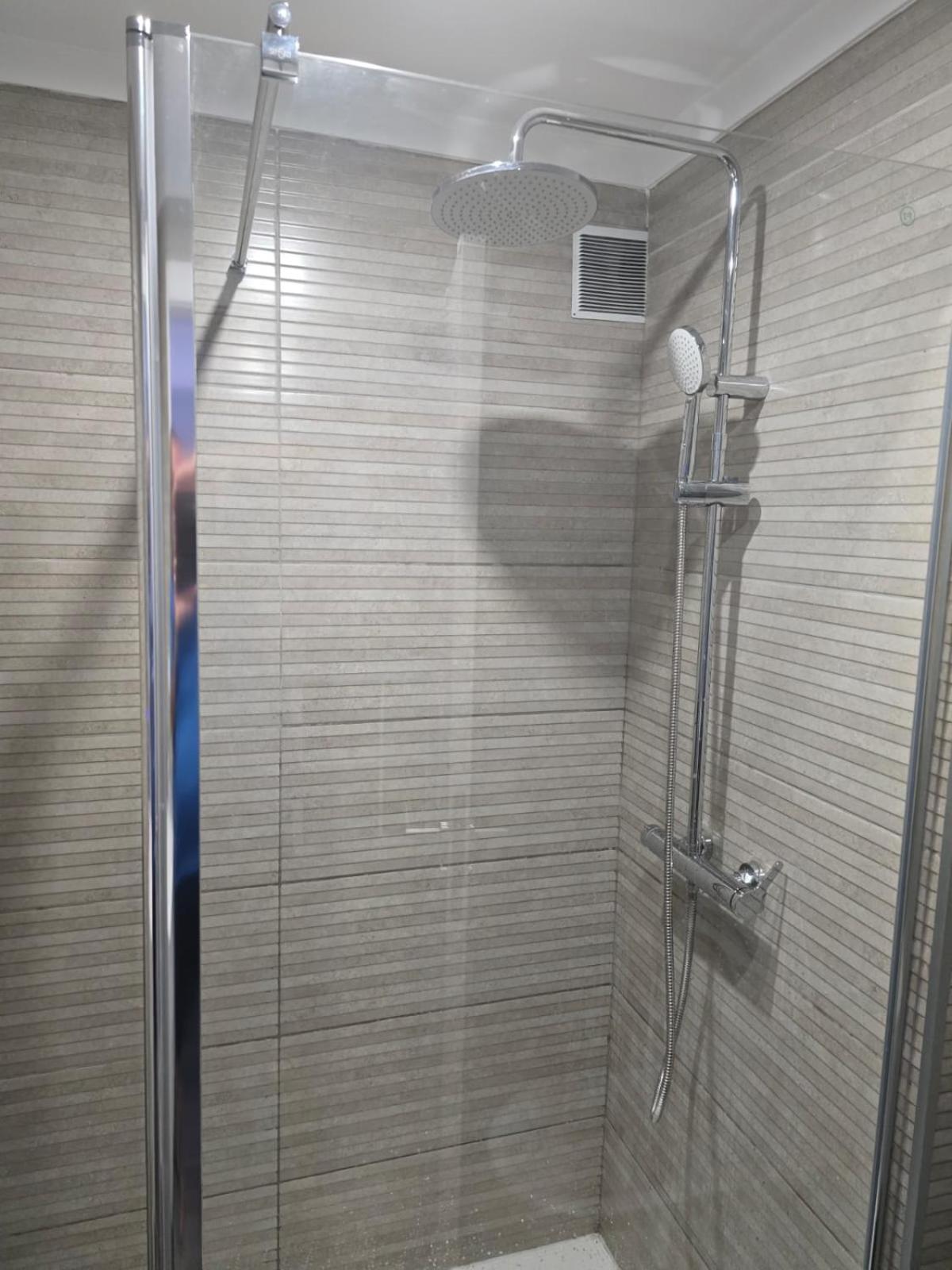 Studio Rua Dos Bares Em 阿尔布费拉 外观 照片